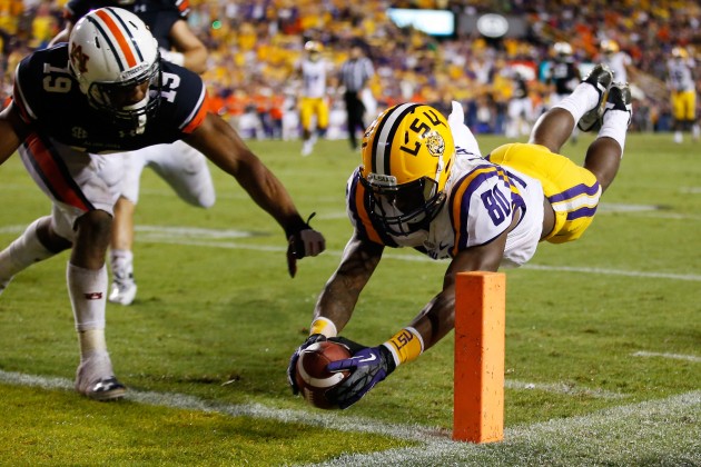 LSU-Football-Schedule-VsAUSept21GettyImages.jpg