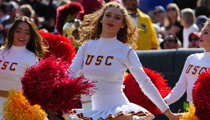 usc-football.webp