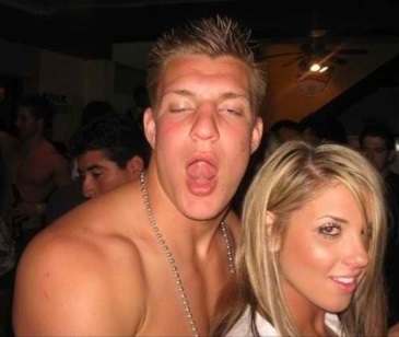 Gronk-Drunk-Funny-Fantasy-Football.jpg