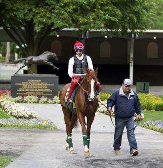 California%20Chrome.Sherman,Alan.Secretariat.BEL_.5-29-14.BL_.jpg