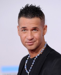 MikeSorrentino2010AmericanMusicAwardsrlcgt0fCcHIl-245x300.jpg