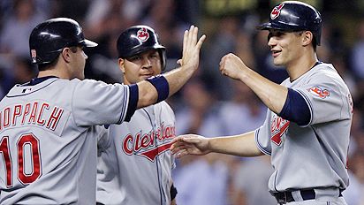 mlb_ap_sizemore_celebrate_412.jpg