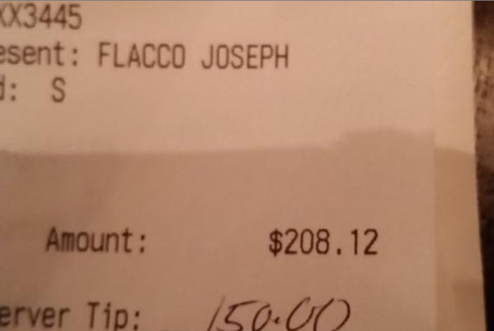 Joe_Flacco_Tip_Ravens_Pittsburgh_Restaurant_Bill.png